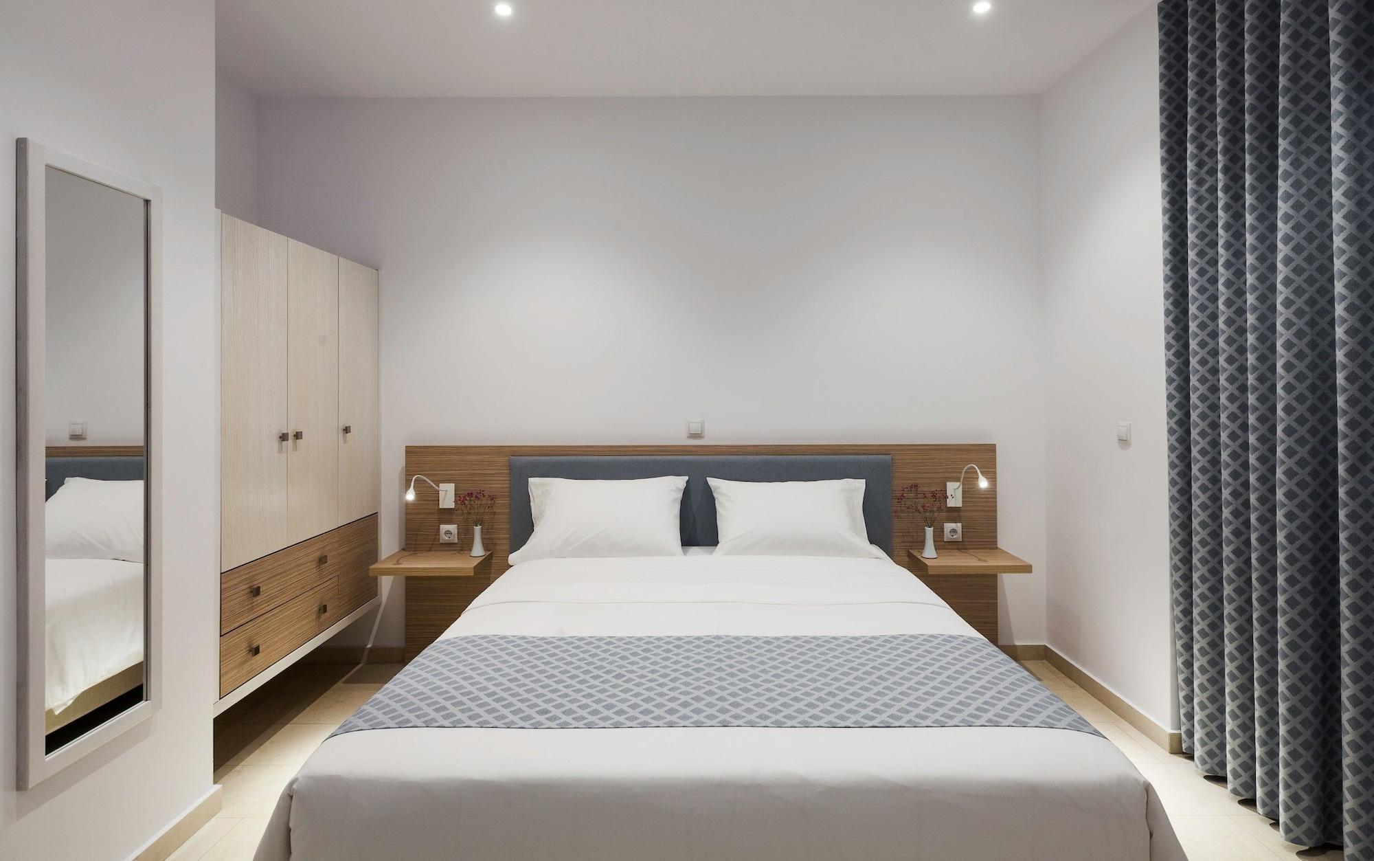 Zephyros Hotel Myrties Bagian luar foto