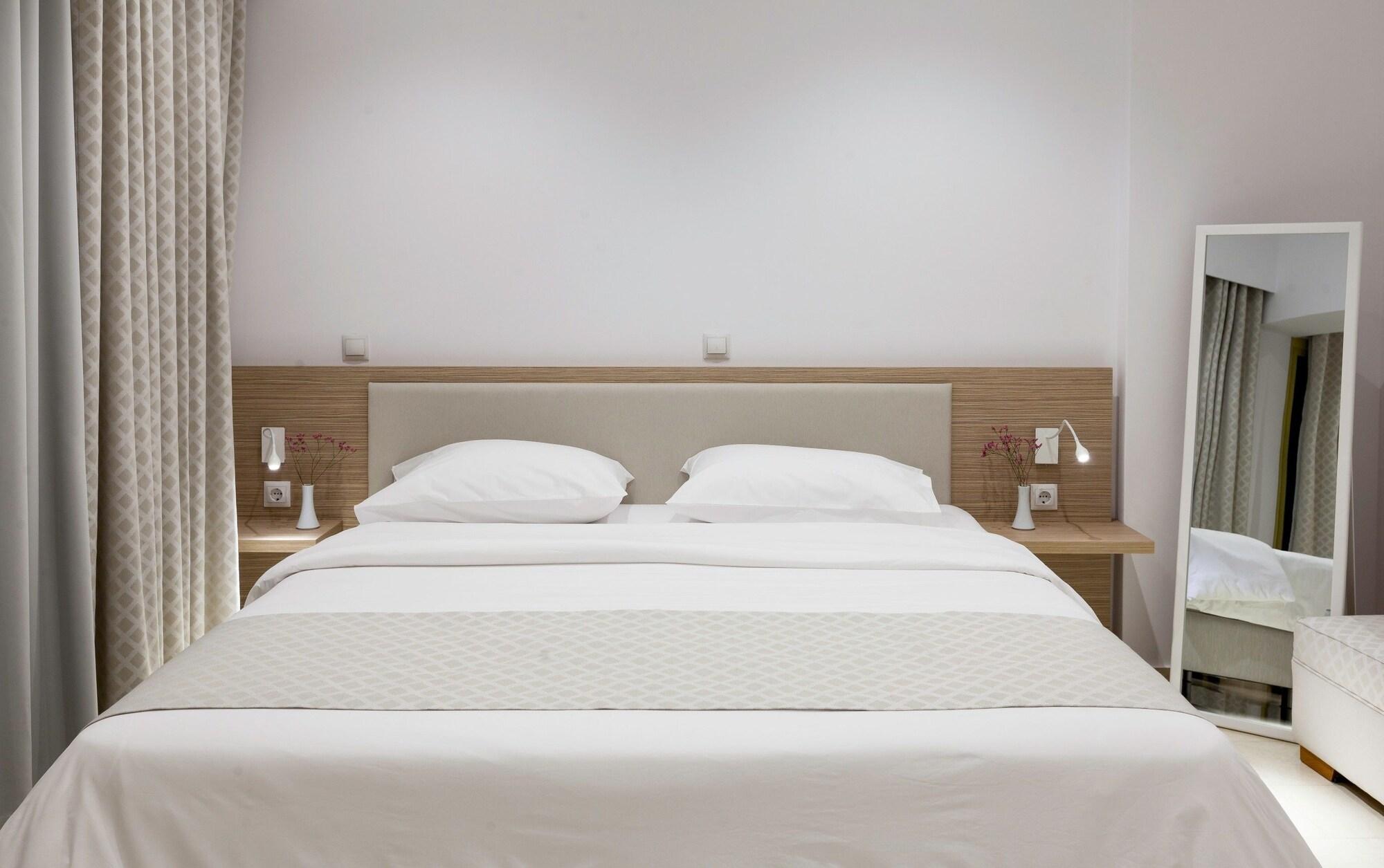 Zephyros Hotel Myrties Bagian luar foto