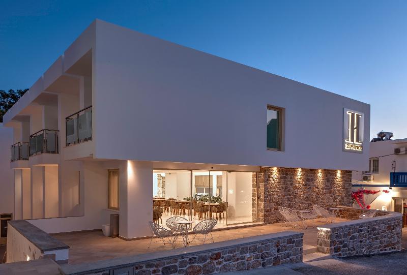 Zephyros Hotel Myrties Bagian luar foto
