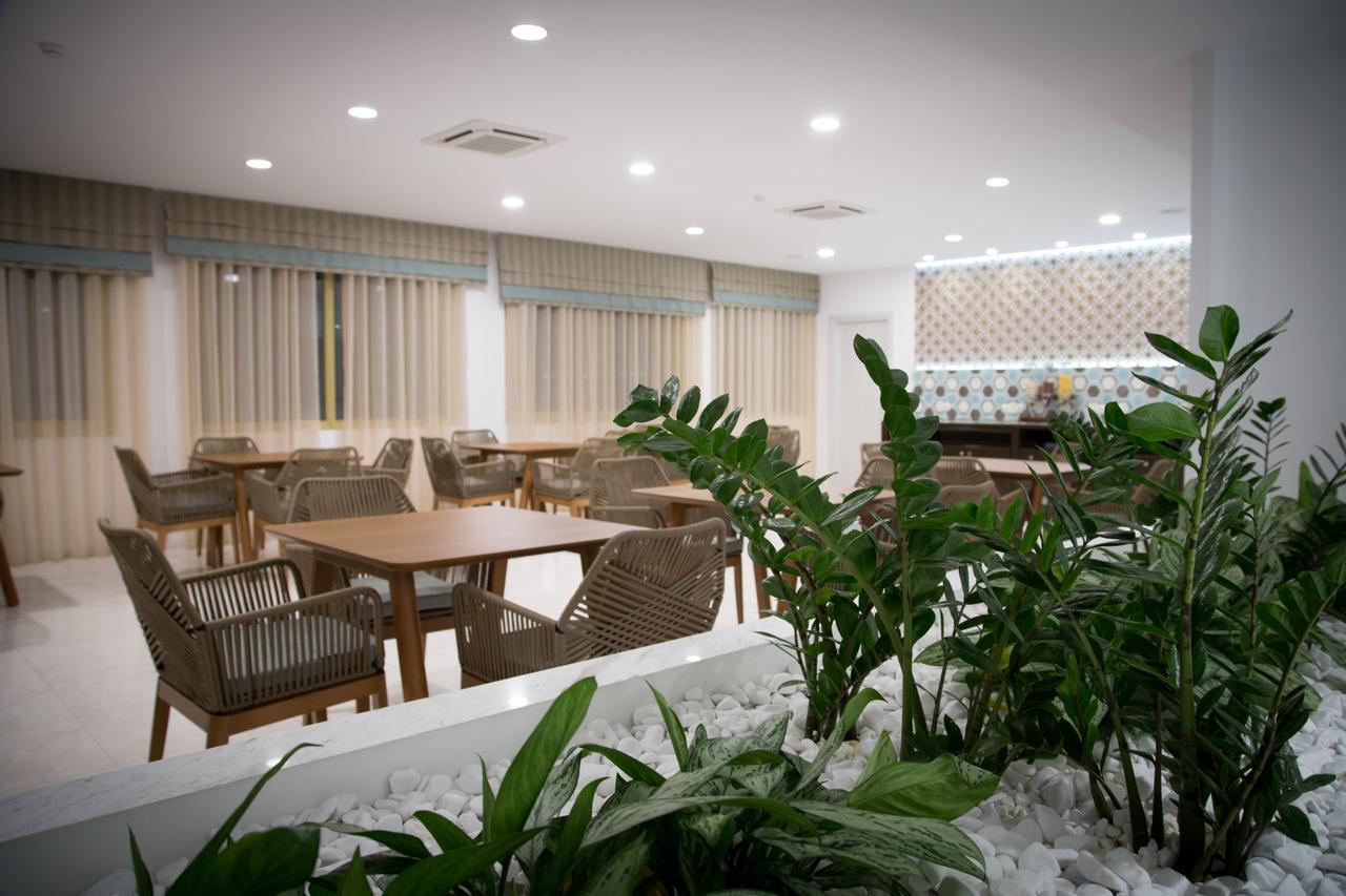 Zephyros Hotel Myrties Bagian luar foto